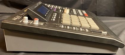 Akai-MPC3000 Limited Edition no. 0226